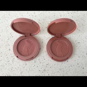 2 deluxe size Tarte Amazonian Clay 12-hour blushes